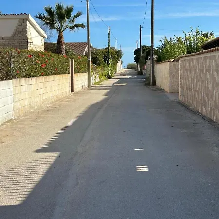 - A Pochi Passi Dal Mare *